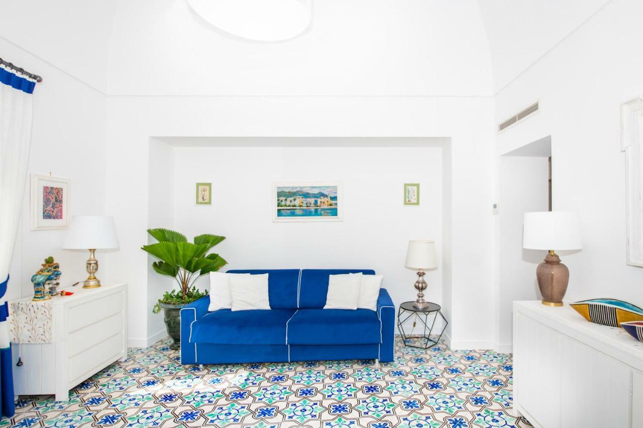 Punta Re Hotel Positano Exterior photo